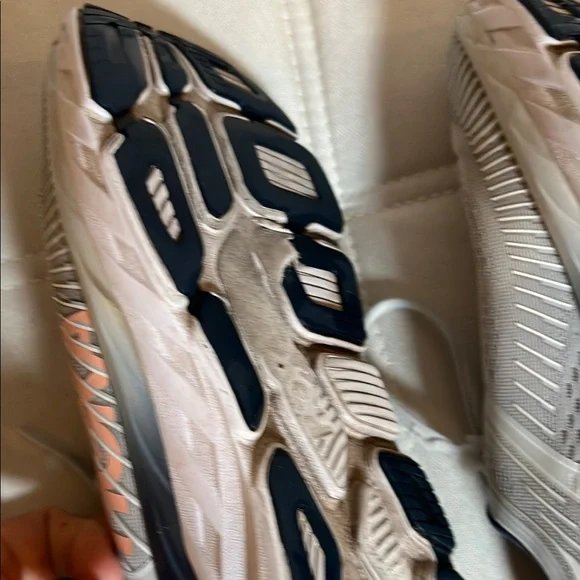 Hoka One One Bondi 7 Womens US Size 8 Running Walking Shoes Gray 1110519 - Picture 9 of 15